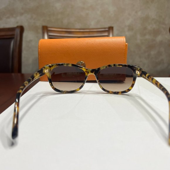 Tory Burch Sunglasses - Picture 5 of 9